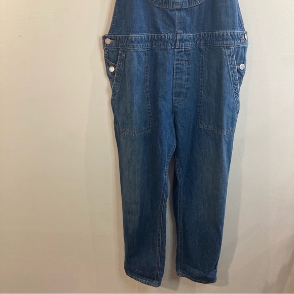 GAP Sz S Patch Pockets Mid Wash Adjustable Straps Overalls - Picture 4 of 13